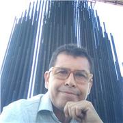 Doy clases particulares y online a estudiantes o empresas ,soy responsable y dedicado